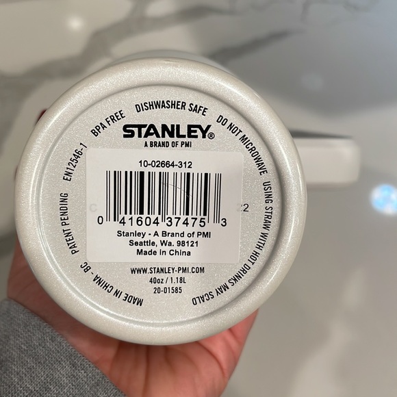 Stanley - TERRAZZO PEARLESCENT - ‘OG’ 40 oz. Adventure Quencher Tumbler -  NWT! - Picture 7 of 7
